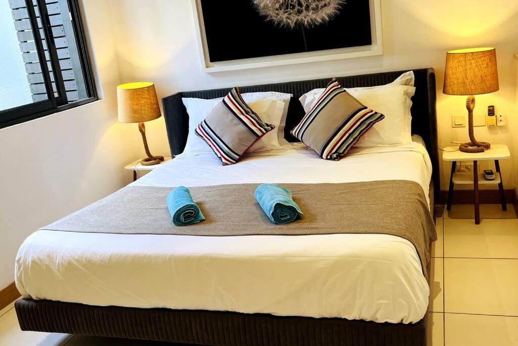 Latitude Luxury Seafront Suite Ривьер-Нуар Экстерьер фото